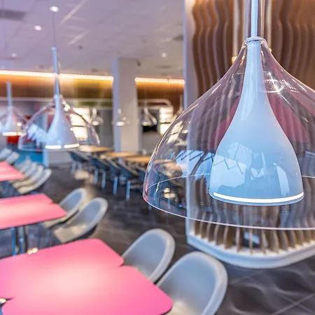Prize By Radisson, Antwerp City-2